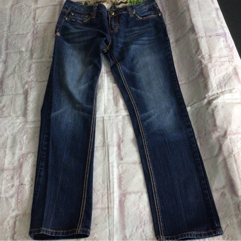 Adiktd Low Rise Jeans - Picture 5 of 11
